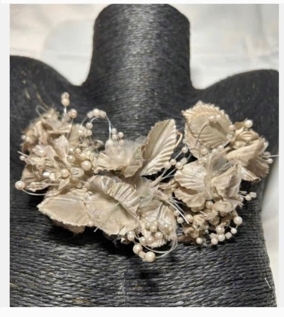 Kleine antieke Tiara / Kroontje - voor Pop of Beer, Ophalen of Verzenden, Zo goed als nieuw, Accessoires, X