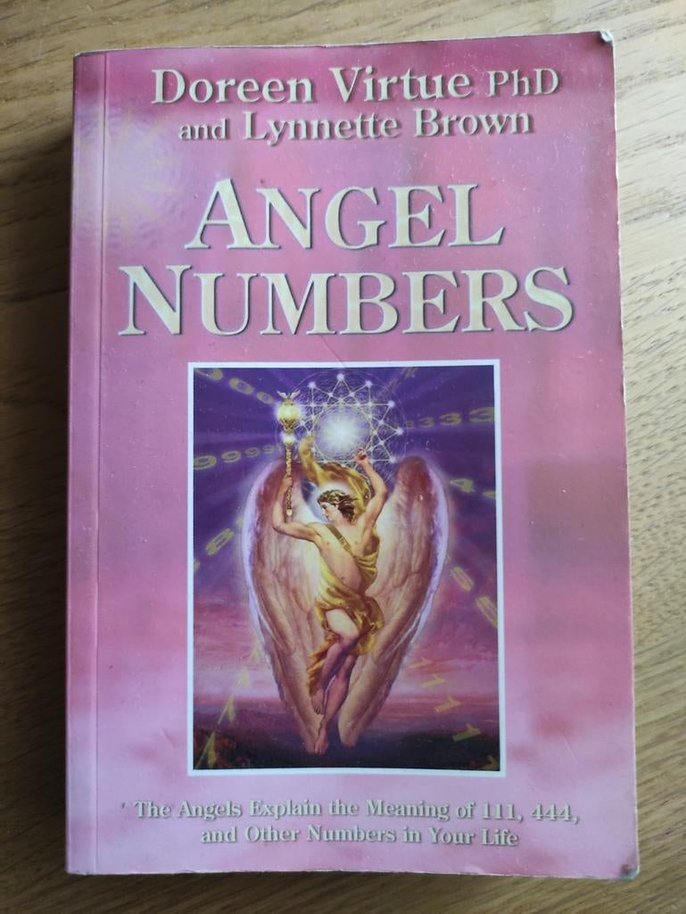 Angel numbers doreen virtue engelen getallen, Boeken, Gelezen, Overige typen, Ophalen of Verzenden, Overige onderwerpen