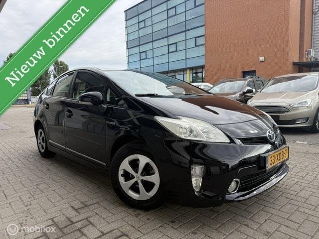 Toyota Prius 1.8 Comfort Trekhaak Camera, Auto's, Toyota, Euro 5, 136 pk, Gebruikt, 1340 kg