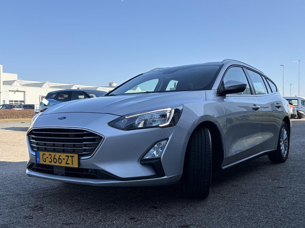 Ford Focus Wagon 1.0 EcoBoost Titanium Business | 58.500 km, Auto's, Ford, Automatische klimaatregeling, Gebruikt, 1283 kg, 23 km/l
