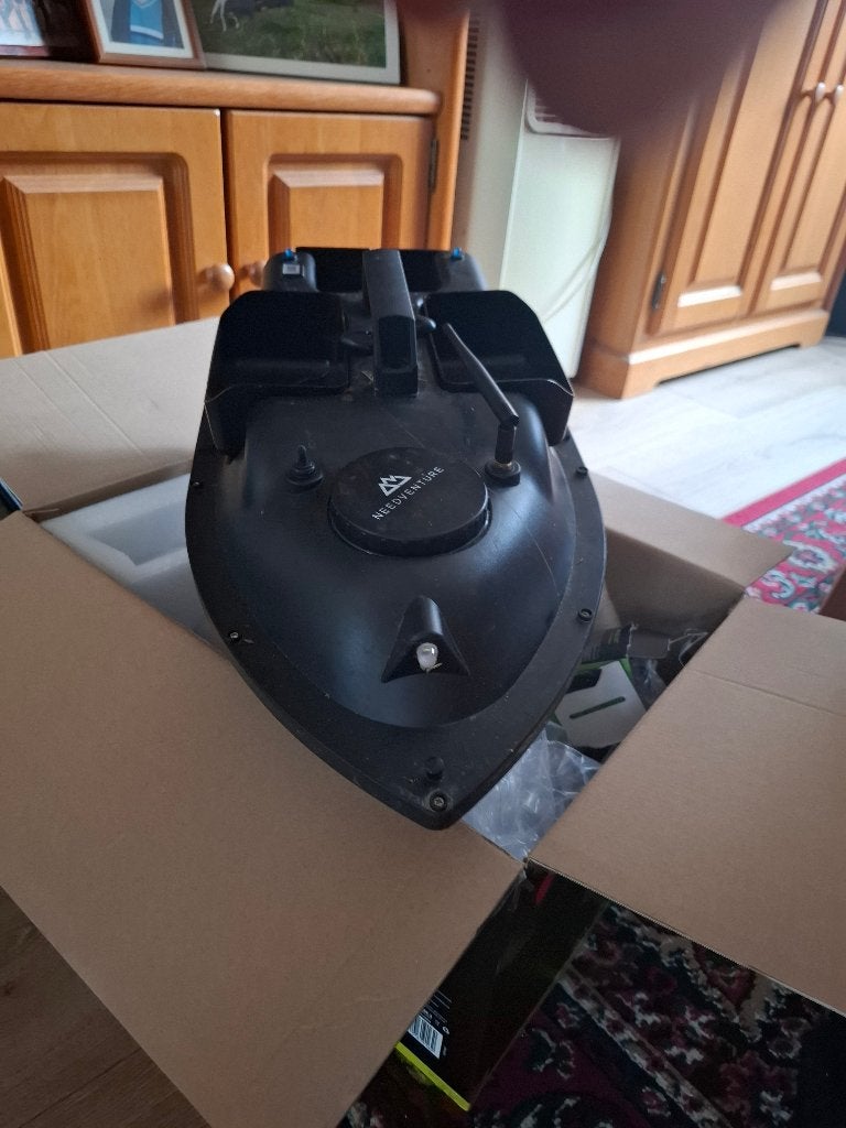 NEEDVENTURE® GPS Voerboot, Watersport en Boten, Hengelsport | Karpervissen, Ophalen of Verzenden, Gebruikt, Complete set