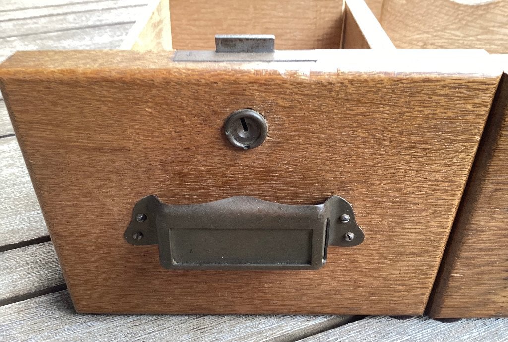 Twee houten archieflades, vintage. Leuk als kaartenbak!, Ophalen, Gebruikt