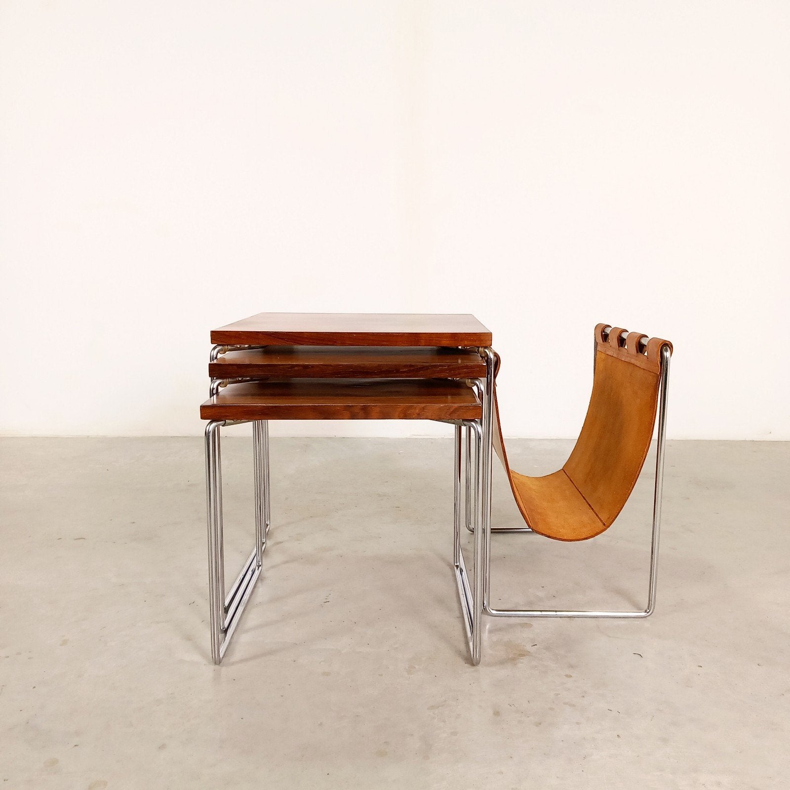Brabantia mimiset bijzettafels lectuurbak Vintage Dutch, Huis en Inrichting, Minder dan 55 cm, Ophalen of Verzenden, Zo goed als nieuw