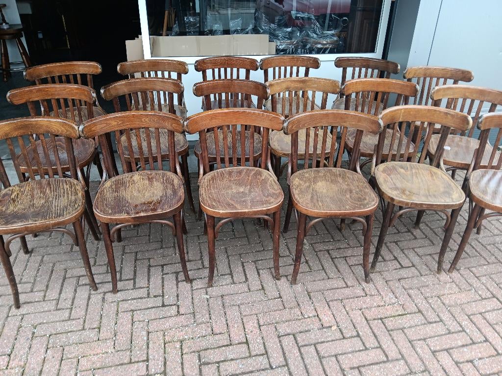 10 Thonet look caféstoelen, Ophalen, Gebruikt, Bruin, Vijf, Zes of meer stoelen