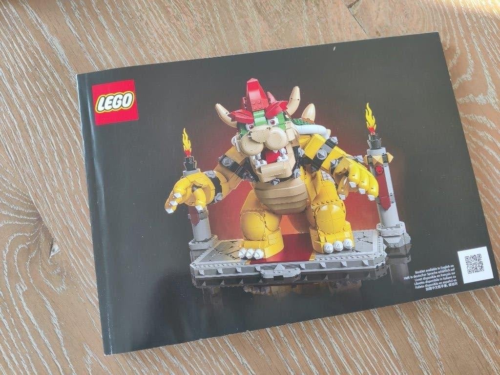 lego super Mario 71411 The mighty Bowser in nieuwstaat!, Lego, Ophalen of Verzenden, Zo goed als nieuw, Complete set