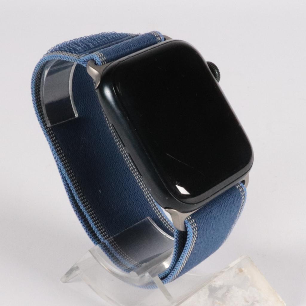 Apple Watch SE 44mm - Nette Staat, Apple, Gebruikt, Support@apple.com, One Apple Park Way
Cupertino, CA 95014
United States
