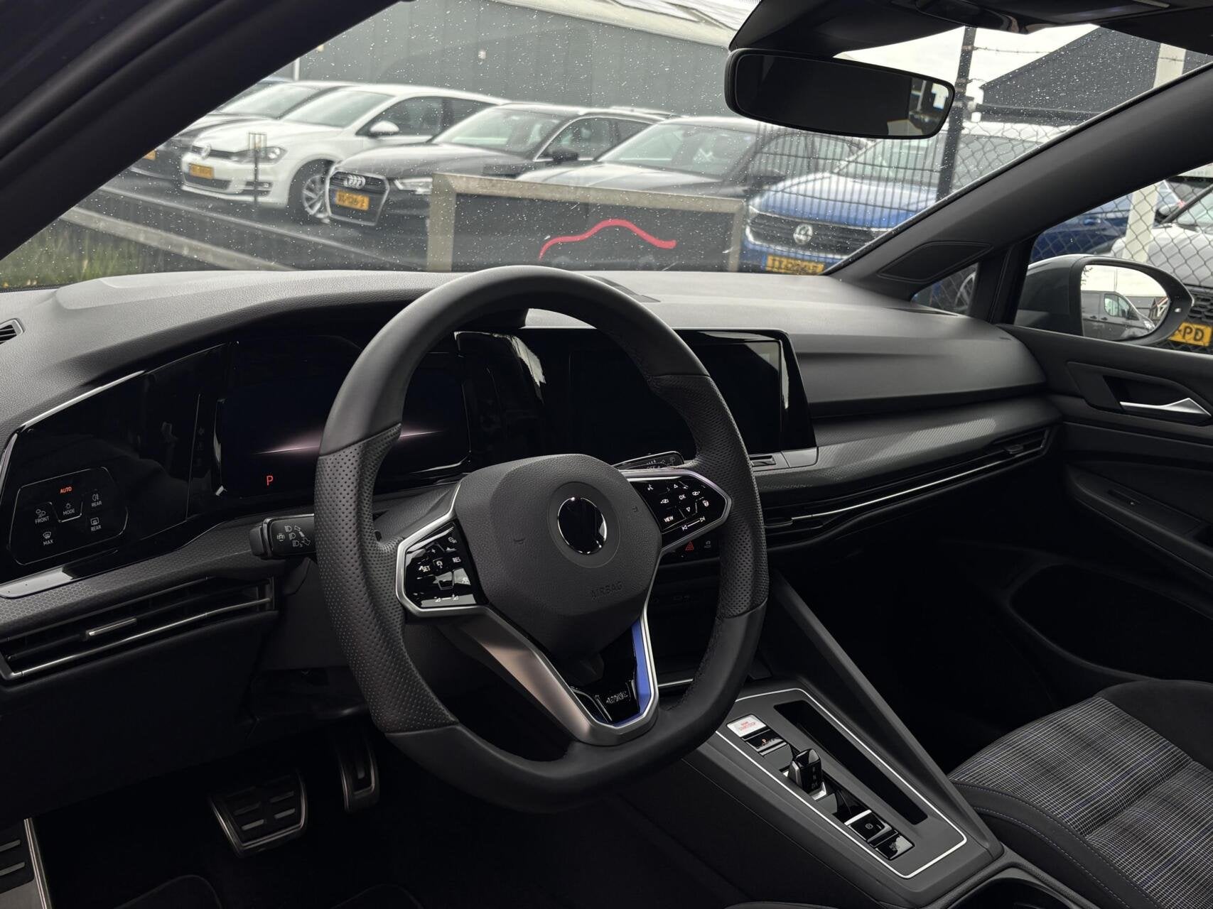 Volkswagen Golf 1.4 eHybrid GTE trekhaak acc apple carplay, Auto's, Gebruikt, Euro 6, 4 cilinders, 245 pk