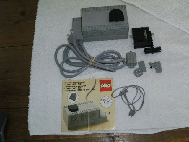 Lego trein transformator 12 volt, Overige thema's, Lego, Compleet, Ophalen of Verzenden