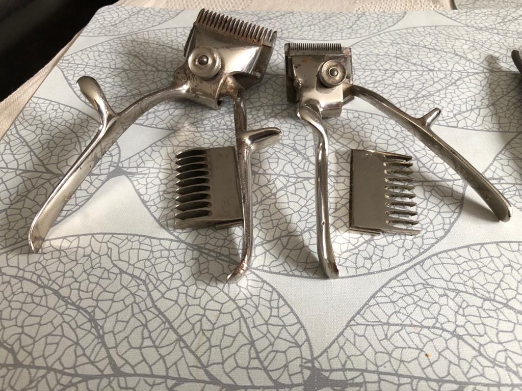 Vintage tondeuse set scheermes en aanzetriem, Antiek en Kunst, Antiek | Gereedschap en Instrumenten, Ophalen of Verzenden