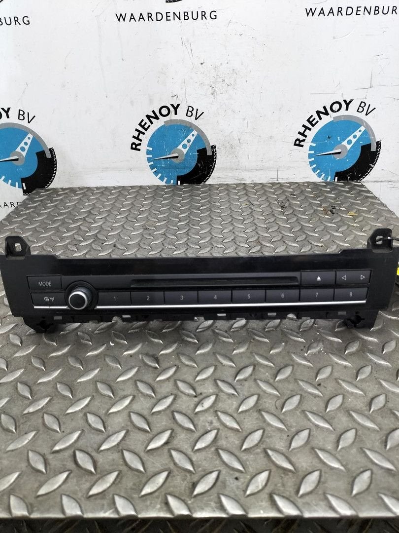 BMW 5 SERIES F10 530D XDRIVE  RADIO 2011, Ophalen of Verzenden, Gebruikt, Stiba lid