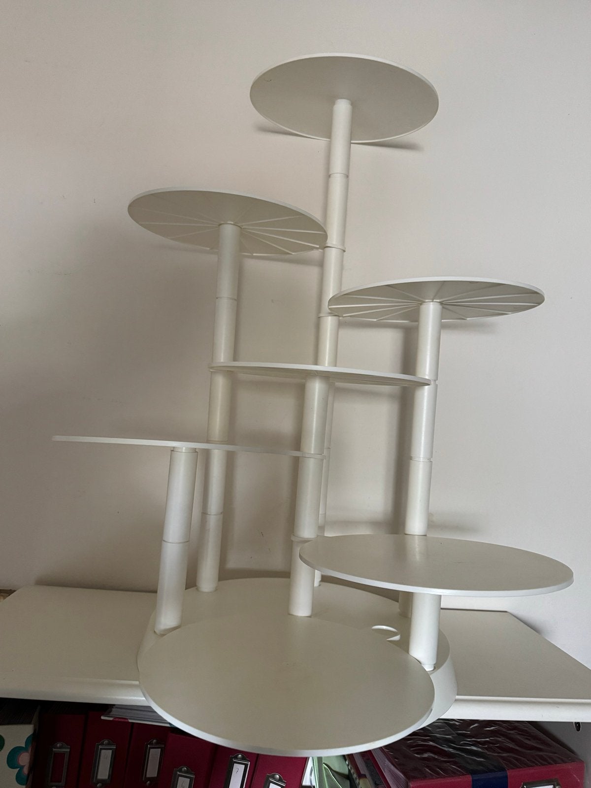 Luxe taartstandaard voor 7 taarten - 75 cm hoog, Hobby en Vrije tijd, Ophalen of Verzenden, Zo goed als nieuw, Taarten, Bakvorm