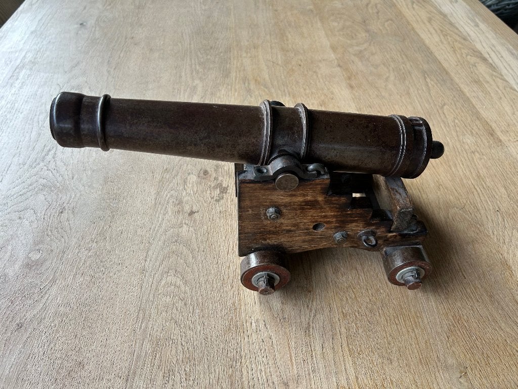 Antiek sein kanon, Ophalen of Verzenden