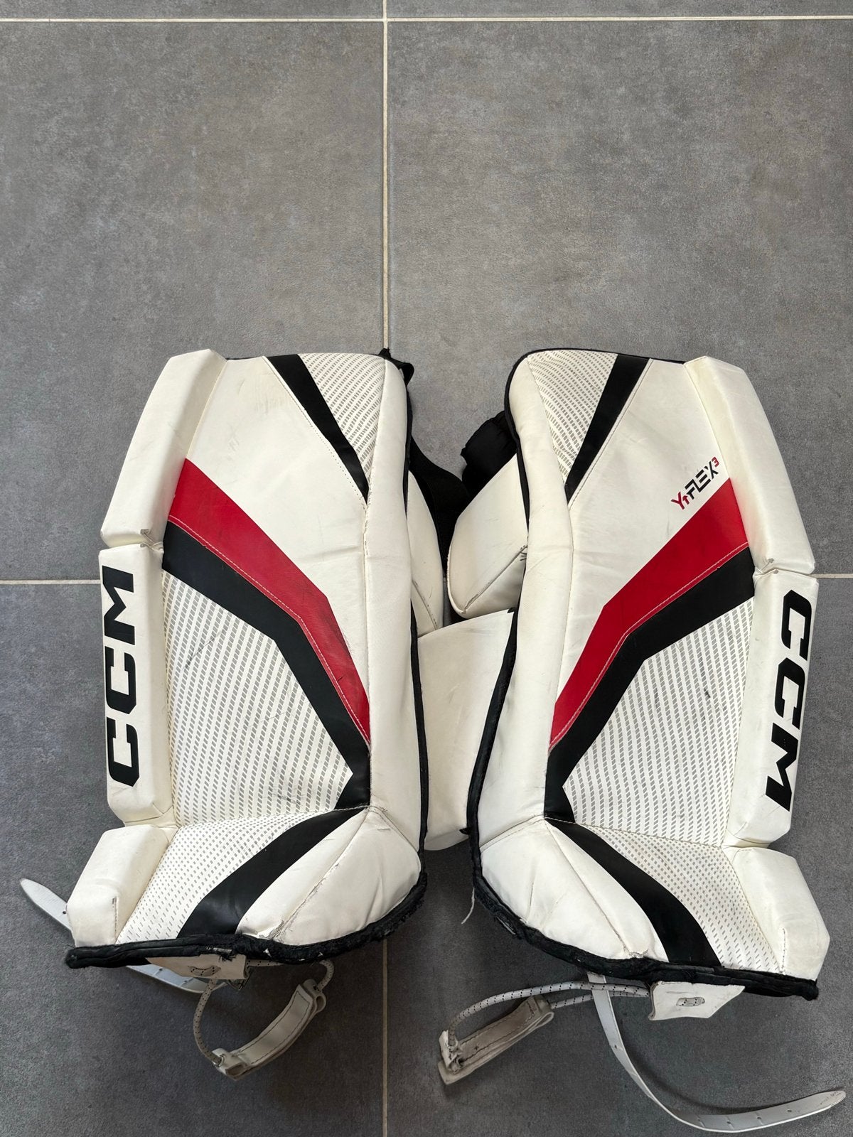 CCM YT Flex 3 Goalie Pads 24" - Jeugd Keeperspads IJshockey, Sport en Fitness, Ophalen of Verzenden, Gebruikt, Bescherming