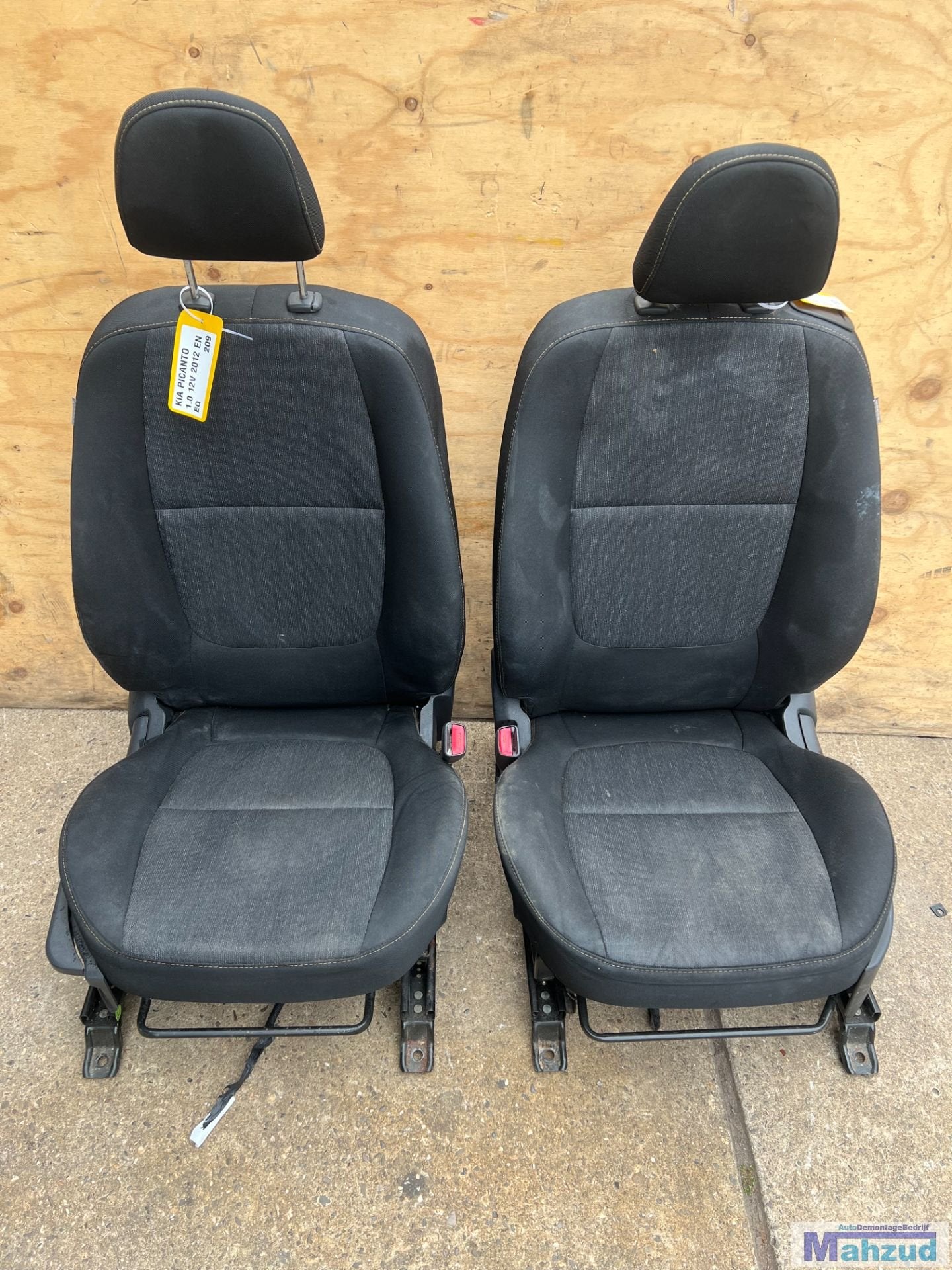 KIA PICANTO 2 ZWART INTERIEUR 3DEURS stoel achterbank, Heolleung-ro 12
06797  Seoul, Ophalen of Verzenden, Info@kia.com, Kia Corporation