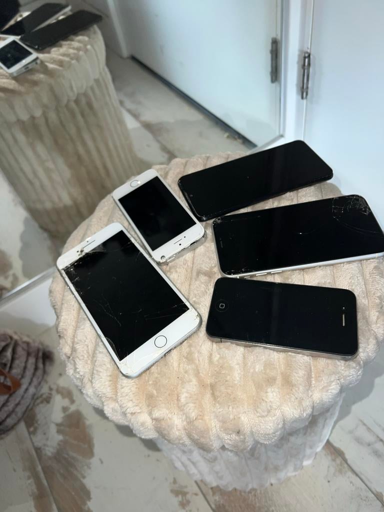 Diverse partij Apple iPhones, iPads en Huawei telefoon, Telecommunicatie, Mobiele telefoons | Apple iPhone, 256 GB, Zwart, Zonder simlock