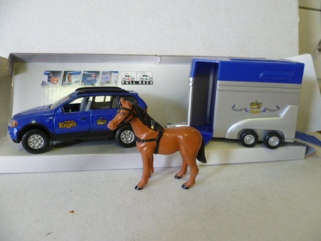 Bmw 4x4 met Paardentrailer " Circus Krone" 25cm lang auto, Ophalen of Verzenden, Nieuw, Auto