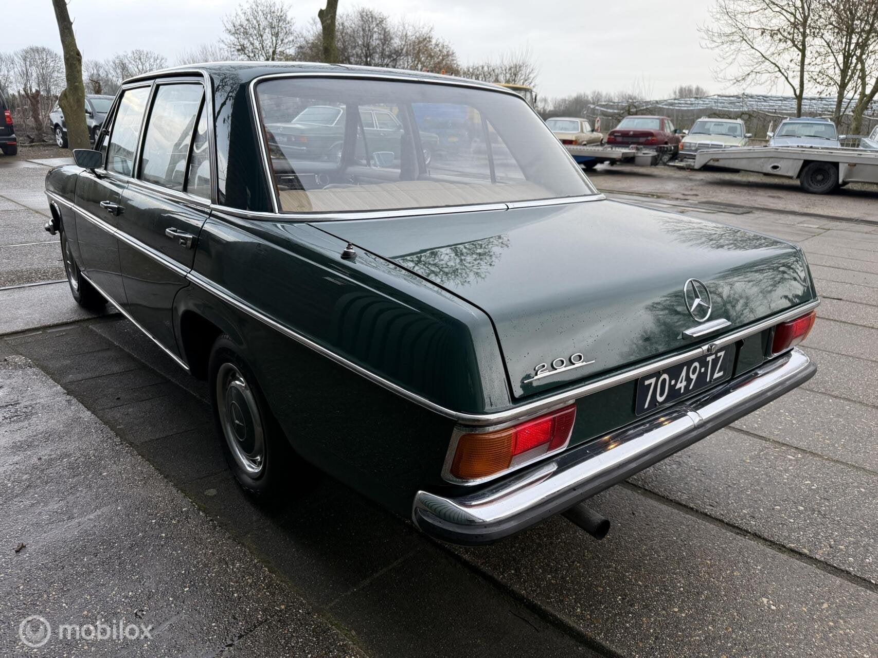 Mercedes-Benz 200 W115 NAP Unieke staat, foto 6