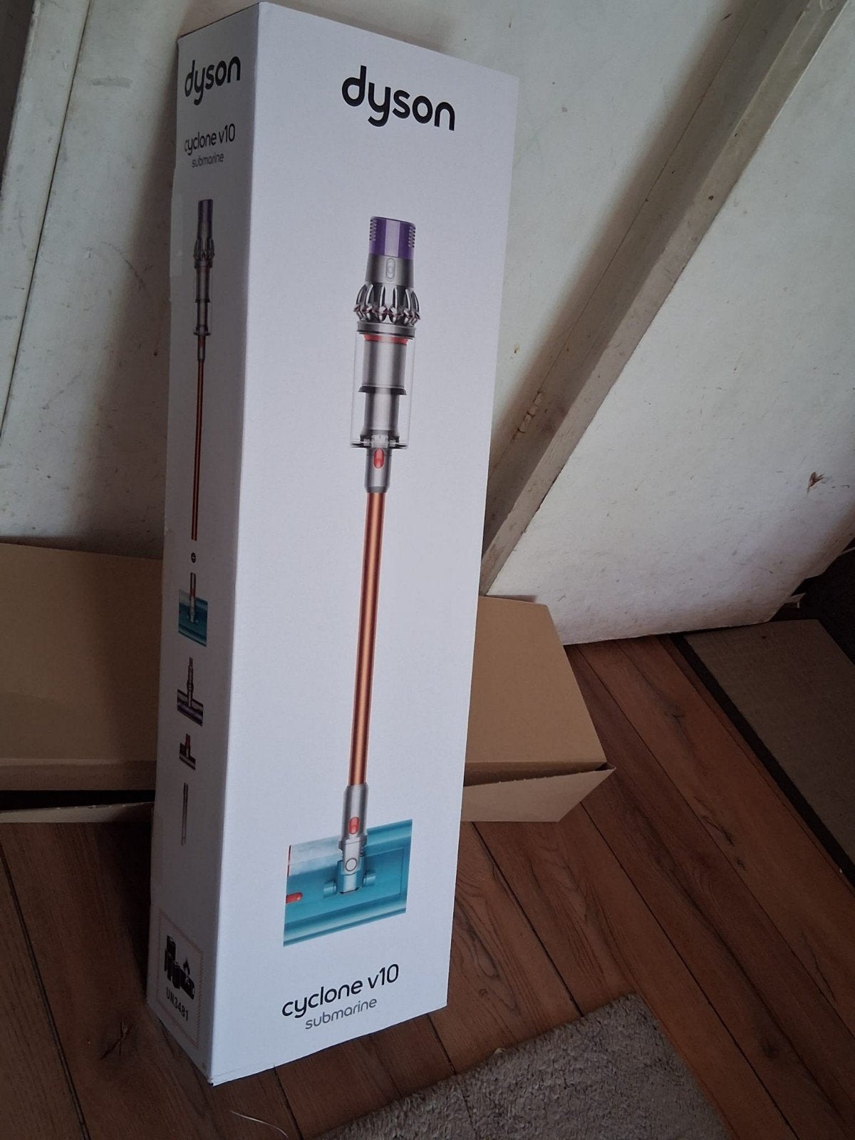 Te koop! Nieuw Dyson cyclone V10 submarine stofzuiger,kpn, Ophalen, Nieuw