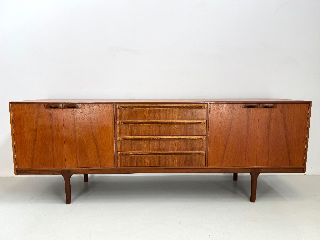 Vintage dressoir McIntosh., Ophalen of Verzenden, Zo goed als nieuw, 25 tot 50 cm, 150 tot 200 cm