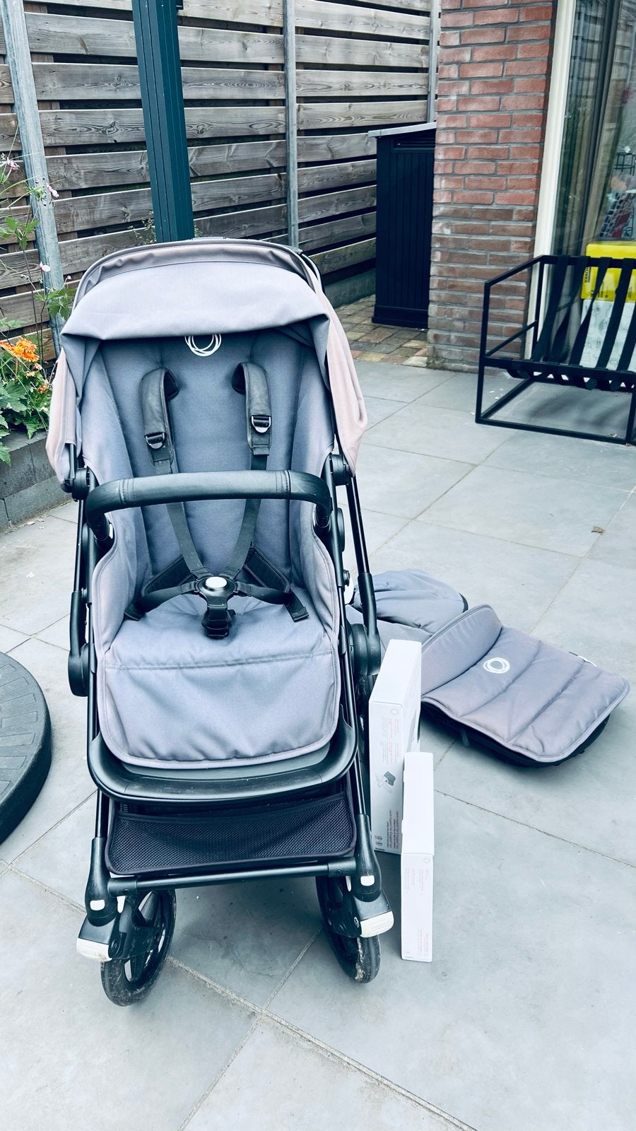 Bugaboo Fox 2 kinderwagen met stoel en wieg + extra's, Ophalen, Gebruikt, Luchtbanden, Bugaboo