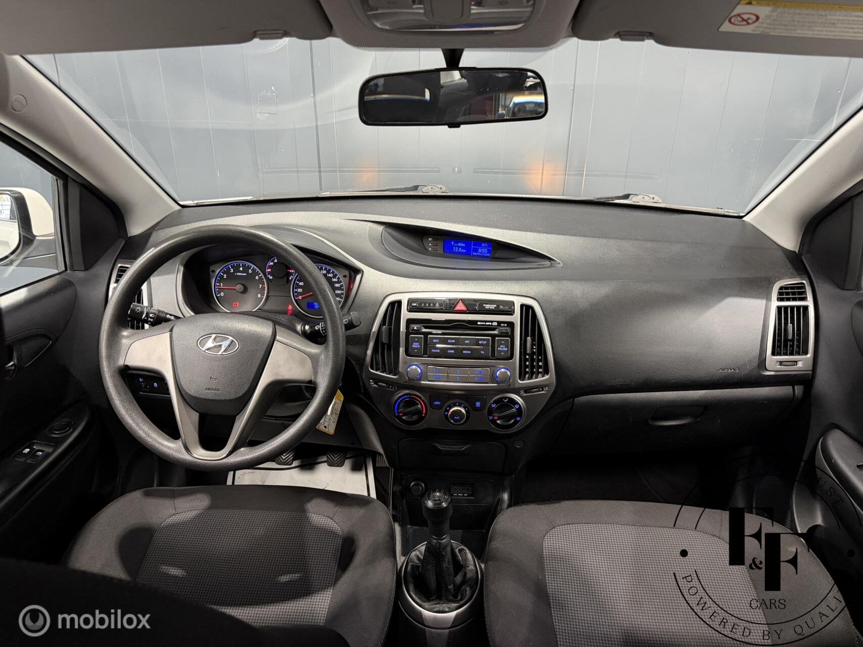Hyundai i20 1.2i i-Drive | Airco | 5-Deurs | 86 PK, Auto's, Euro 5, Gebruikt, 4 cilinders, Wit