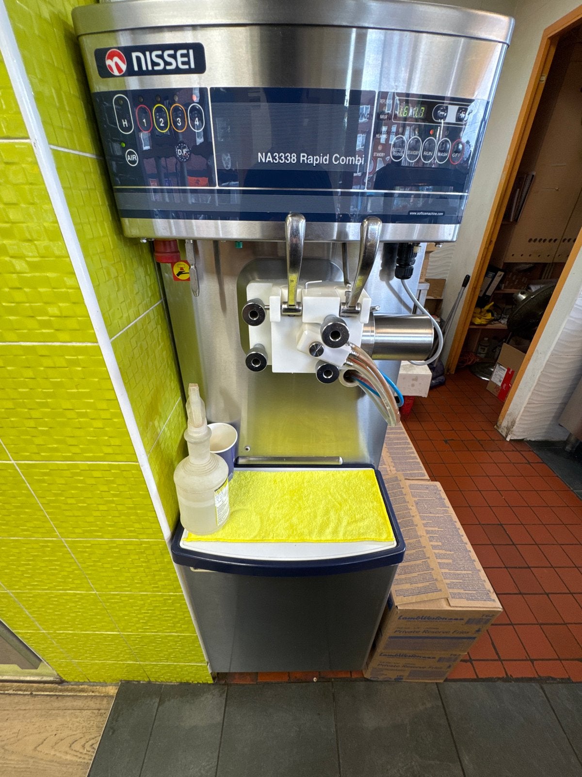 Nissei NA3338 Rapid Combi Softijsmachine, Ophalen, Gebruikt, Overige typen