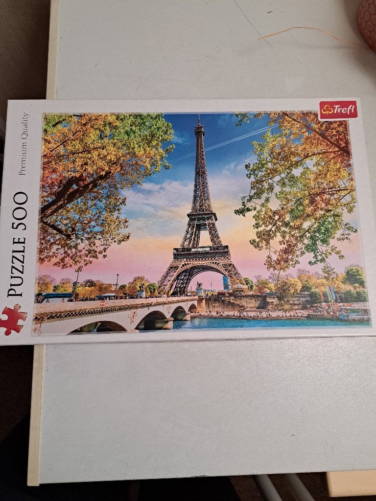 prachtige puzzel met eiffeltoren 500 stukjes, Ophalen of Verzenden, 500 t/m 1500 stukjes, Zo goed als nieuw