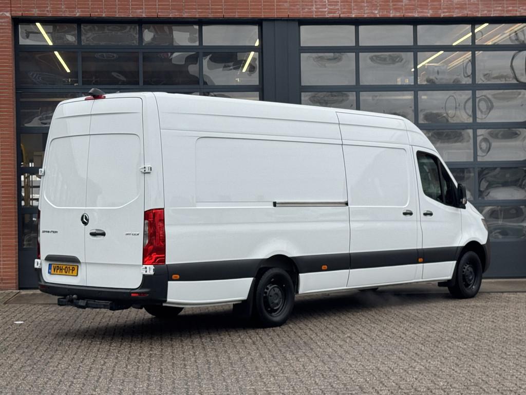 Mercedes-Benz Sprinter 311 L4H2 | 360 Camera | Cruise | Tr, Automaat, Gebruikt, 4 cilinders, 2000 kg