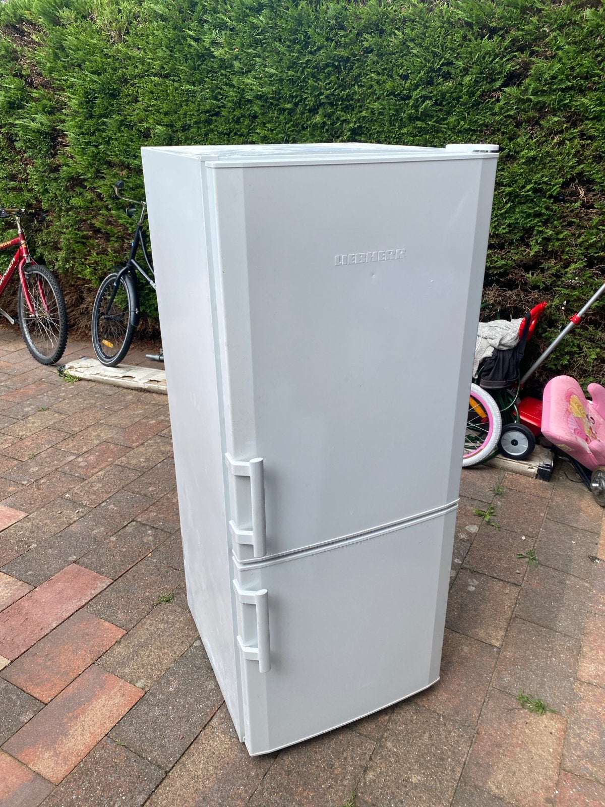 Liebherr CUE 2331 Koel-vriescombinatie - 210L, Ophalen, Gebruikt, 120 tot 140 cm, 200 liter of meer