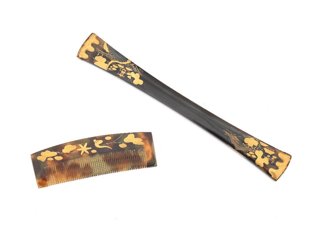 Japanse schildpad Kogai en Koshi haarpen en kam circa 1880, Ophalen, Overige materialen, Overige typen, Verguld