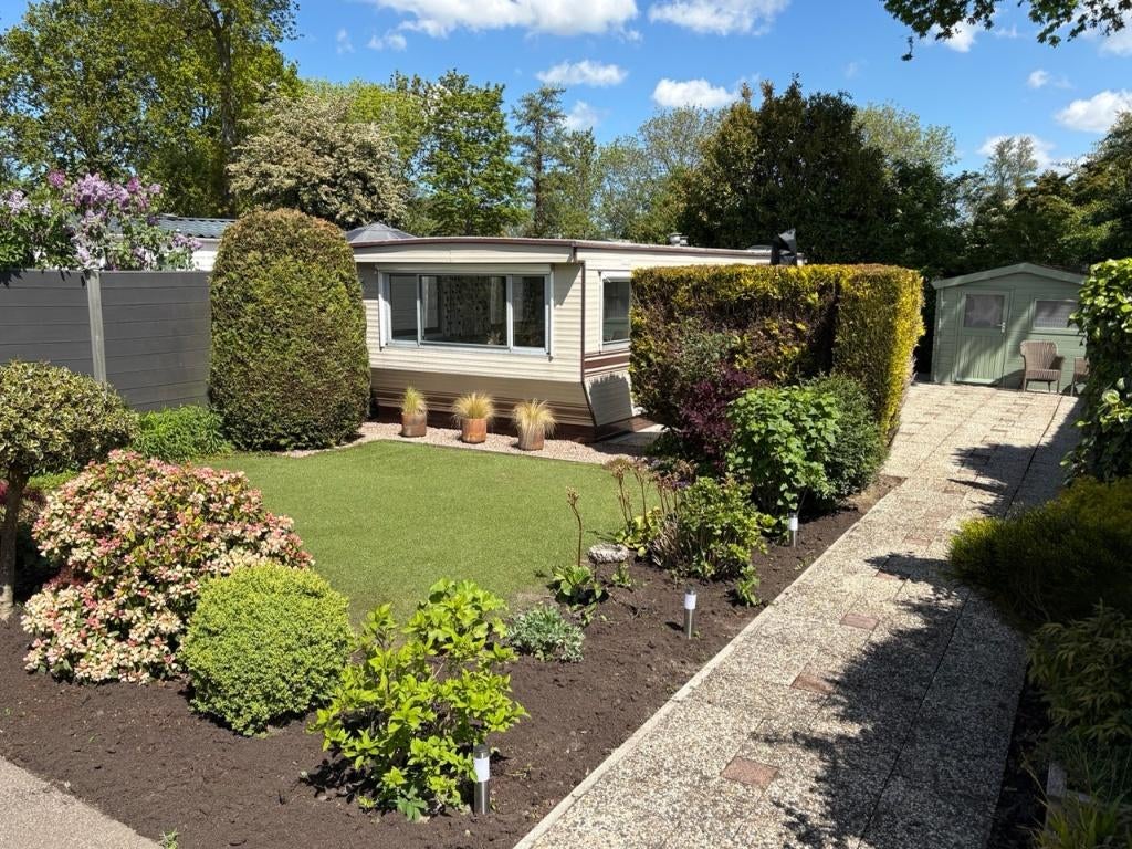 Koopgrond + Chalet in Schoorl - Vakantiewoning Vakantiehuis, 2 slaapkamers, 32 m², Noord-Holland, Verkoop zonder makelaar