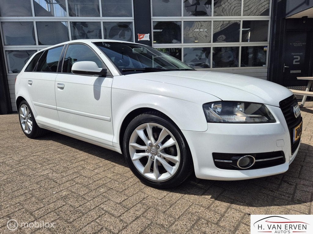 Audi A3 Sportback 1.2 TFSI Ambition 118000km NAP!, Auto's, Audi, Voorwielaandrijving, Euro 5, 4 cilinders, Wit