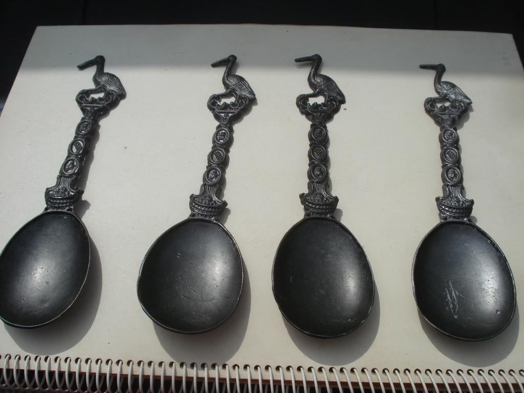 4 OUDE TINNEN LEPELS, Antiek en Kunst, Antiek | Tin, Ophalen of Verzenden