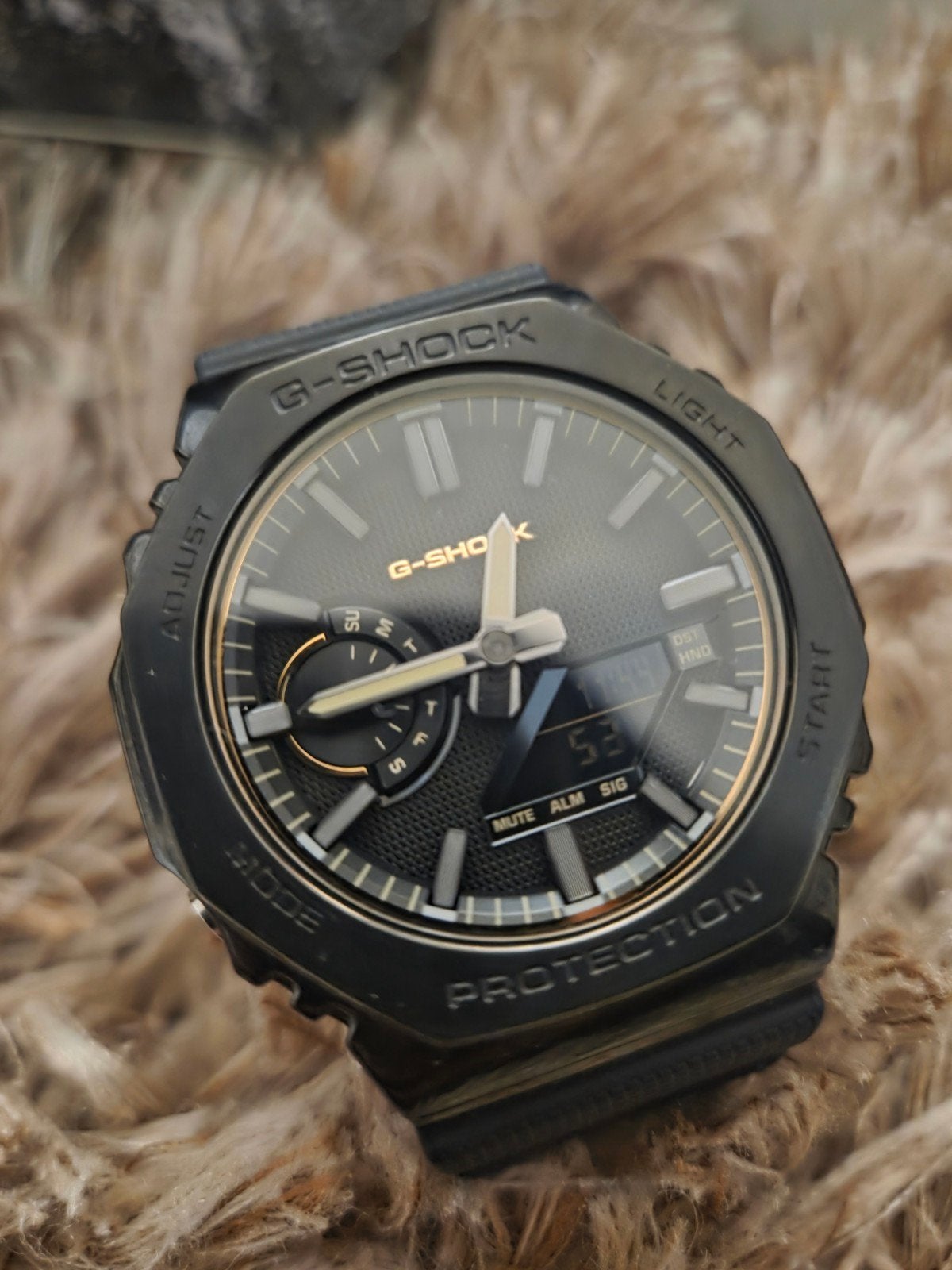 Casio G-Shock GM-2100LXB-1A9ER ZWART MET GOUD nieuw, Sieraden, Tassen en Uiterlijk, Casio, Staal, Polshorloge, Nieuw