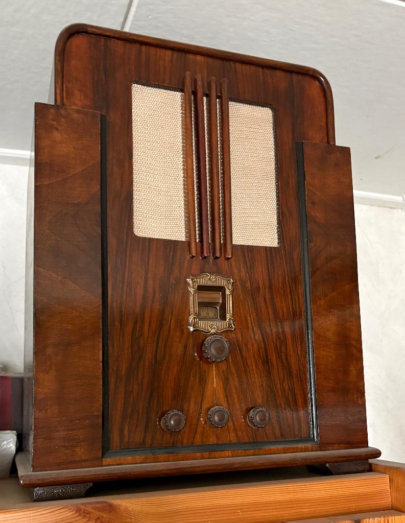 Tombstone radio, Antiek en Kunst, Ophalen
