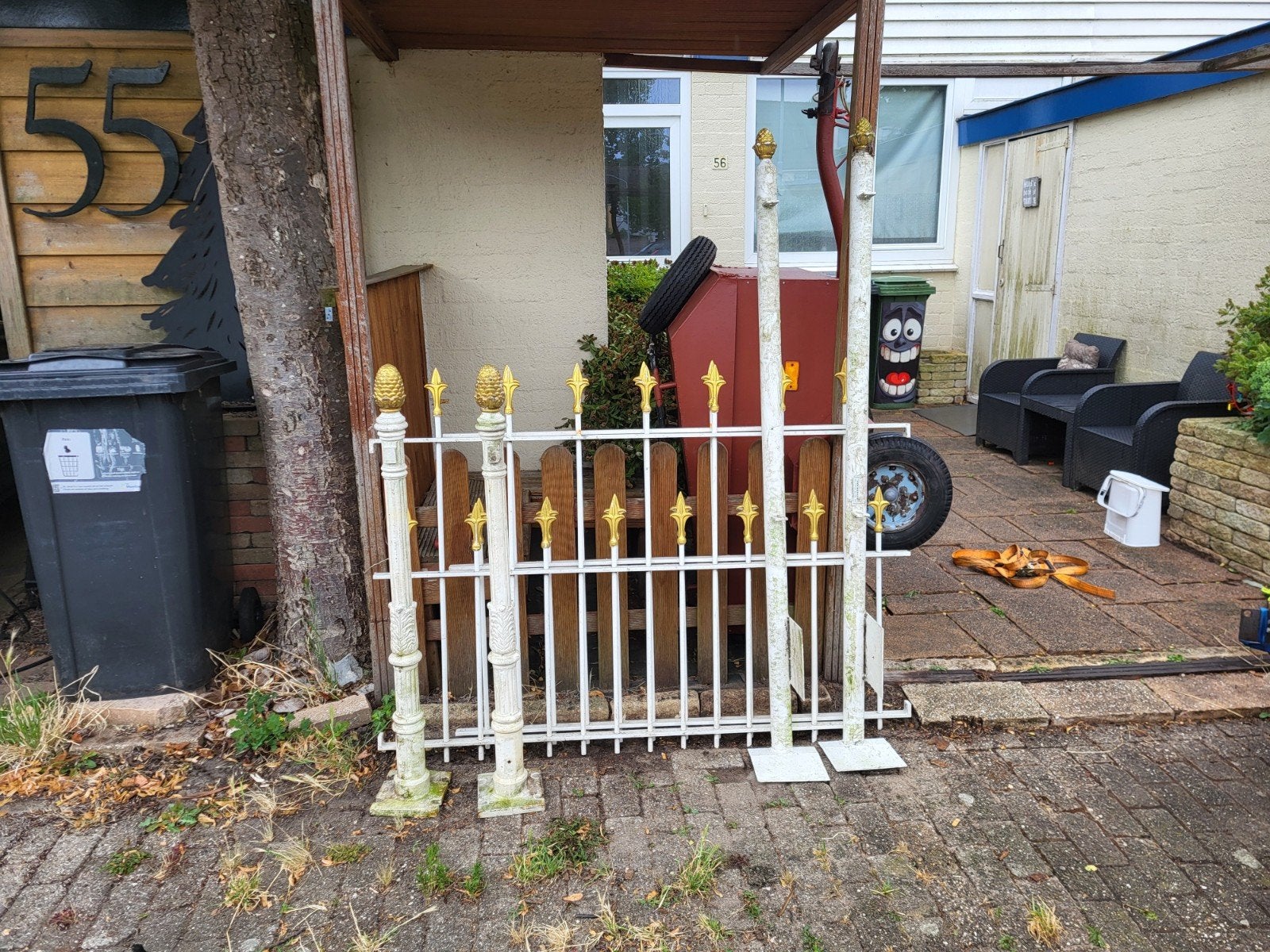 Zwaar smeedijzeren hek met sierlijke punten, Tuin en Terras, Tuinhekken en Hekwerk, Ophalen, Gebruikt, IJzer, Sierhekwerk
