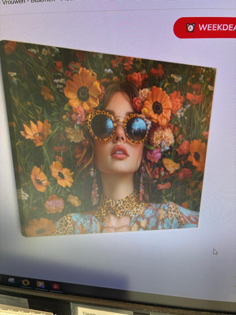 Canvas Schilderij Vrouw met Bloemen en Zonnebril, Ophalen, Nieuw, 125 cm of meer, Schilderij