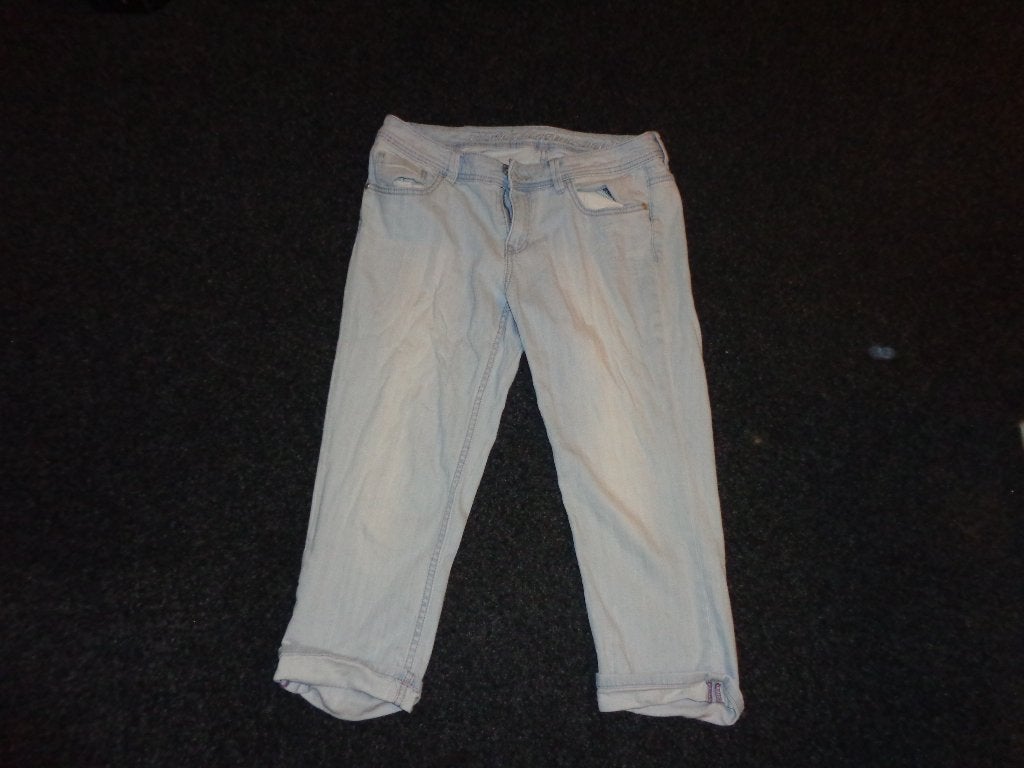 div damesspijkerbroeken, maat 30/31/32, Nikkie,Esprit, Ophalen of Verzenden, Zo goed als nieuw, Blauw, W30 - W32 (confectie 38/40)