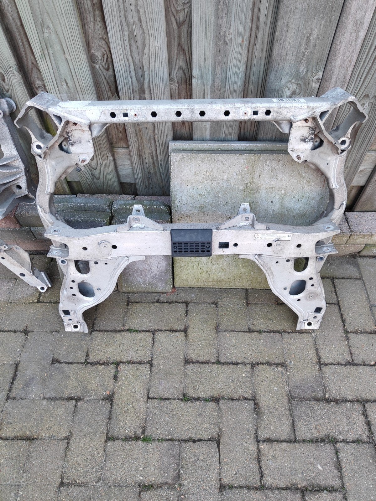 Div. Subframe vooras voor BMW E91 E90 E87 E81 E60 E61 E39, Ophalen, Nieuw, BMW
