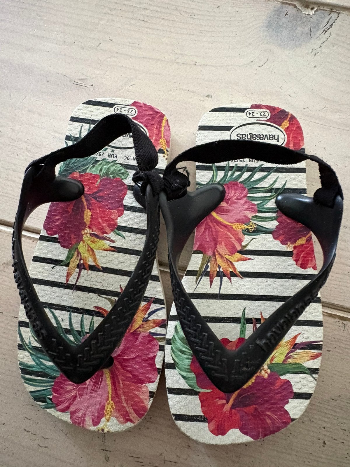 Havaianas eu maat 25 / 26 slippers, Ophalen, Gebruikt, Meisje, Overige typen