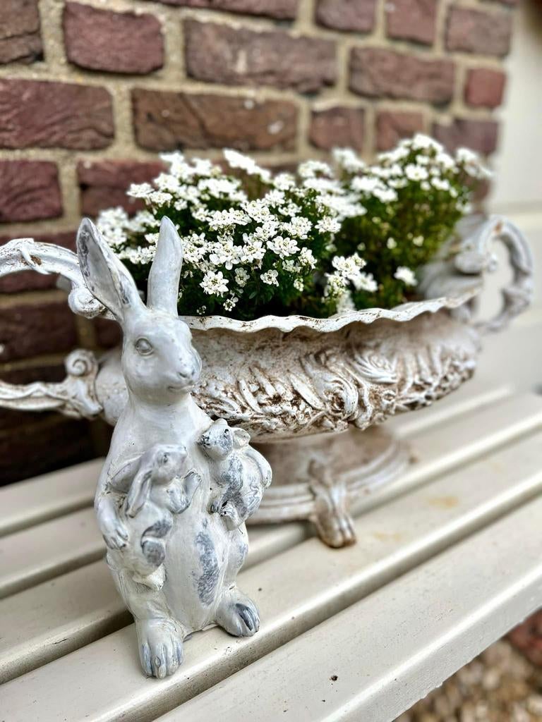 Tuinbeeld konijn met jongen, Ophalen of Verzenden, Nieuw, Overige materialen, Dierenbeeld