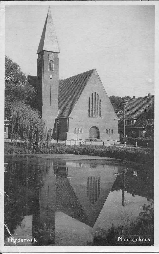 Harderwijk Plantagekerk - Oude Ansichtkaart, Ophalen of Verzenden, 1940 tot 1960, Gelopen, Gelderland