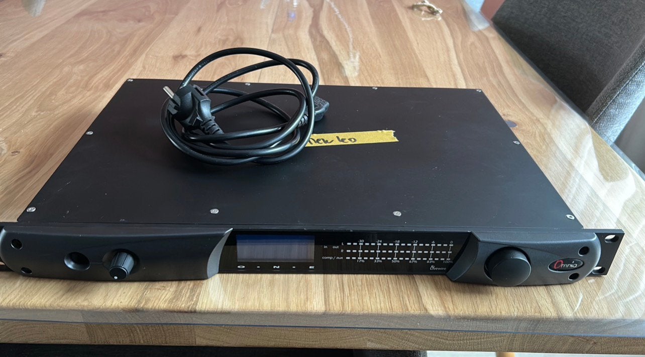 Omnia one, Ophalen of Verzenden, Zo goed als nieuw, Audio
