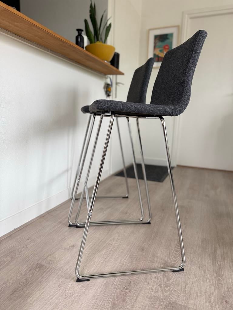 2 IKEA LILLÅNÄS barkrukken 76cm - Grijs met chroom onderstel, Ophalen, Zo goed als nieuw, 90 cm of meer, Metaal
