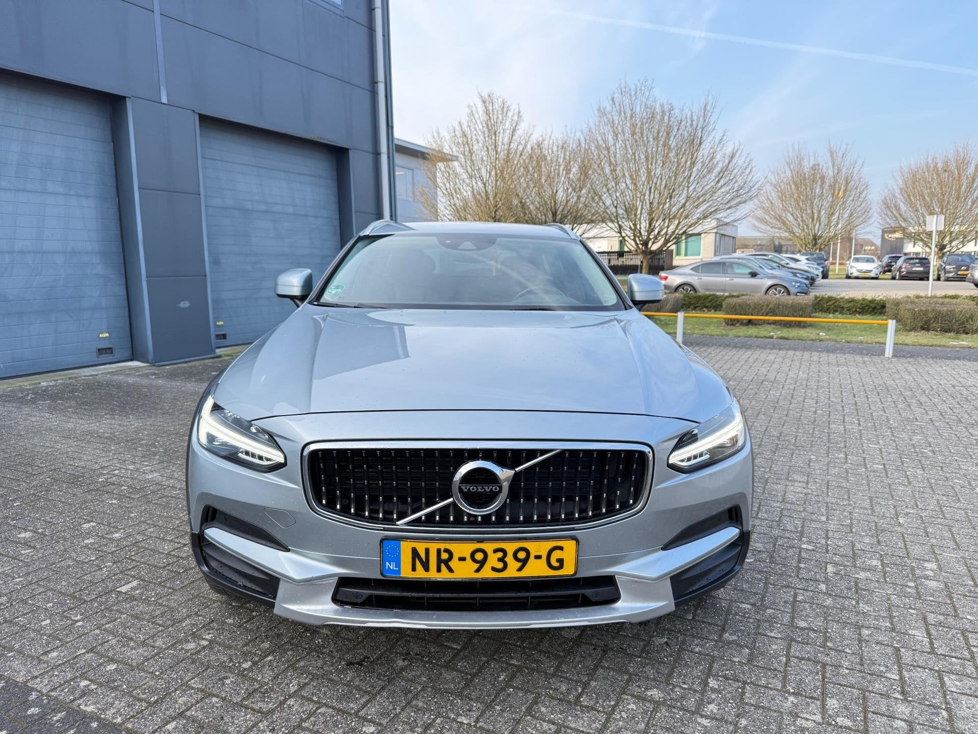 Volvo V90 Cross Country 2.0 D4 Pro Stuurverwarming Pilot ass, Auto's, Volvo, Automaat, 1969 cc, 1760 kg, Diesel