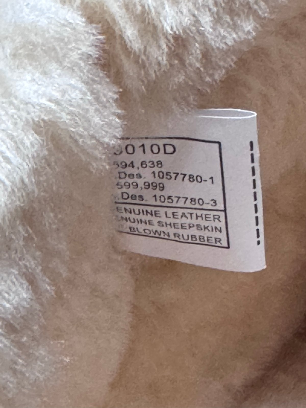 UGG dames maat 39 - Zo goed als nieuw, Beige, Ophalen of Verzenden, Zo goed als nieuw, Pantoffels of Sloffen