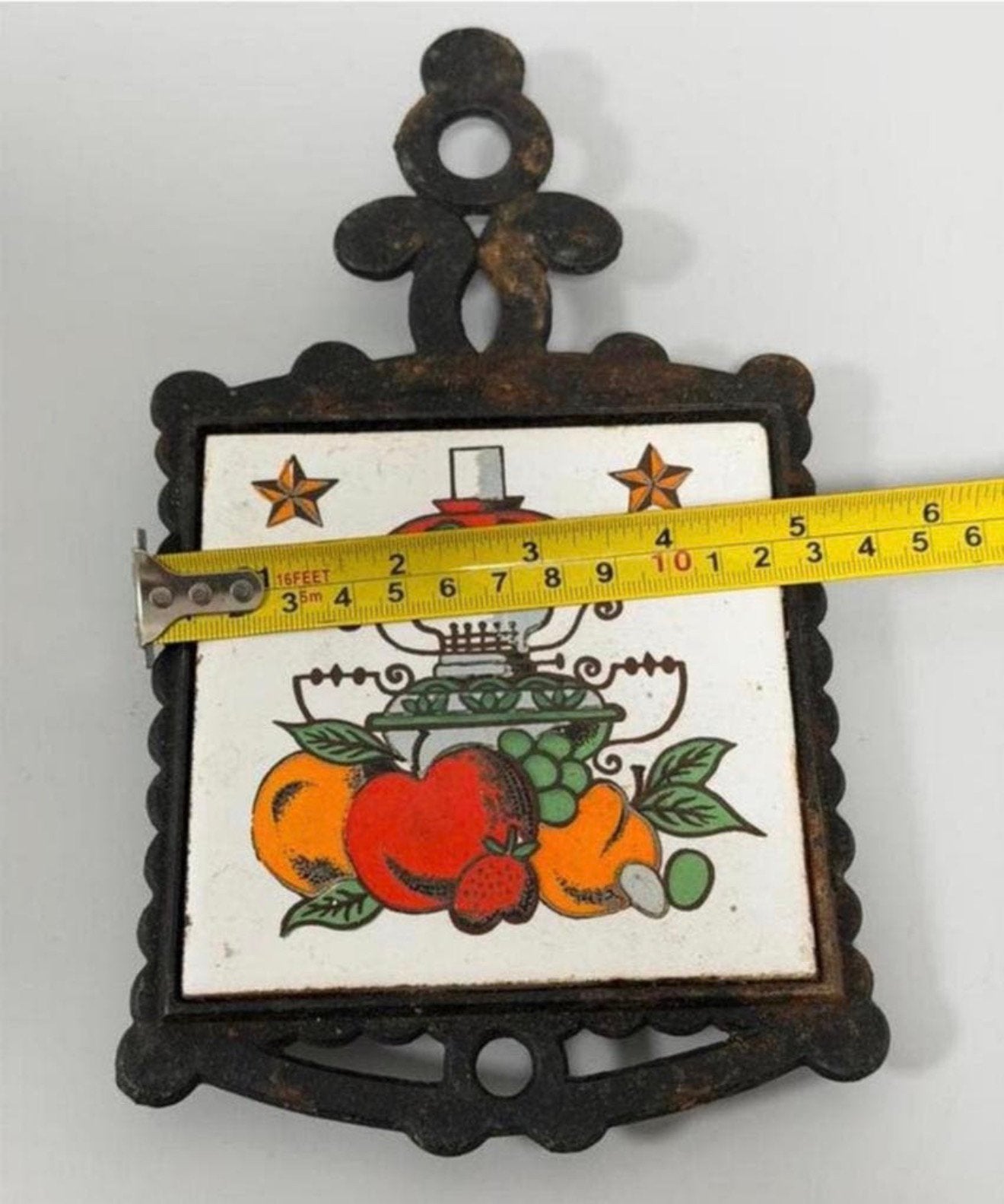 Vintage gietijzeren onderzetter keramische tegel 24 x 13 cm, Antiek en Kunst, Ophalen of Verzenden