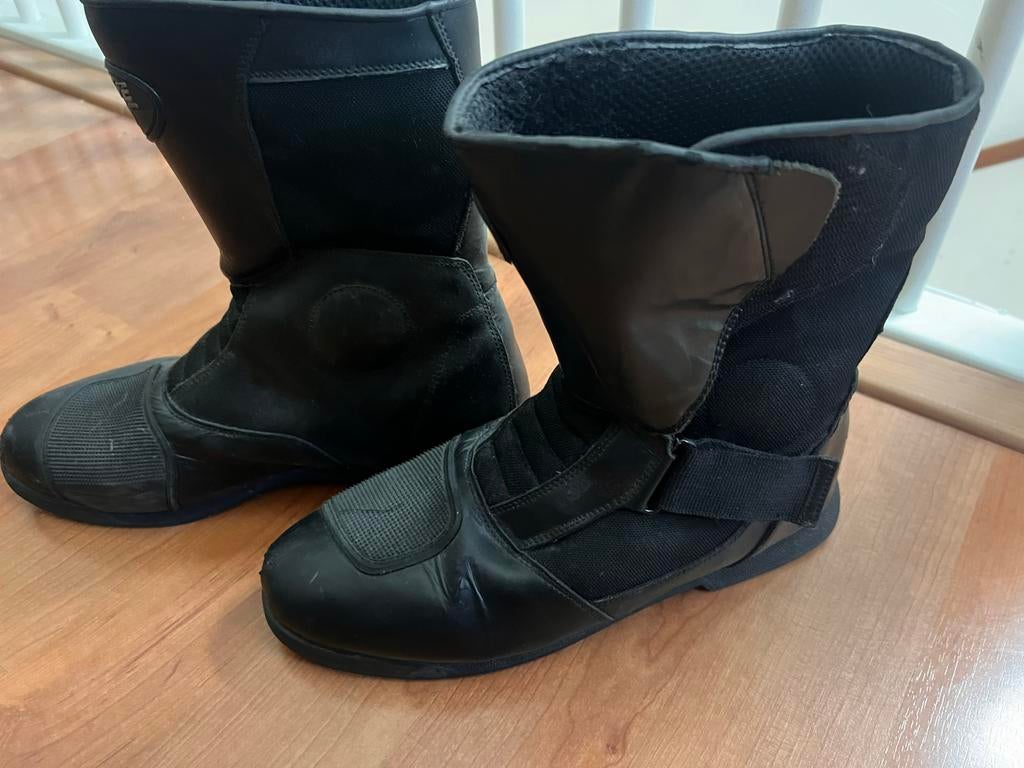 Zwarte motorlaarzen - maat 48, Motoren, Kleding | Motorkleding, Ophalen of Verzenden, Tweedehands, Heren, Laarzen