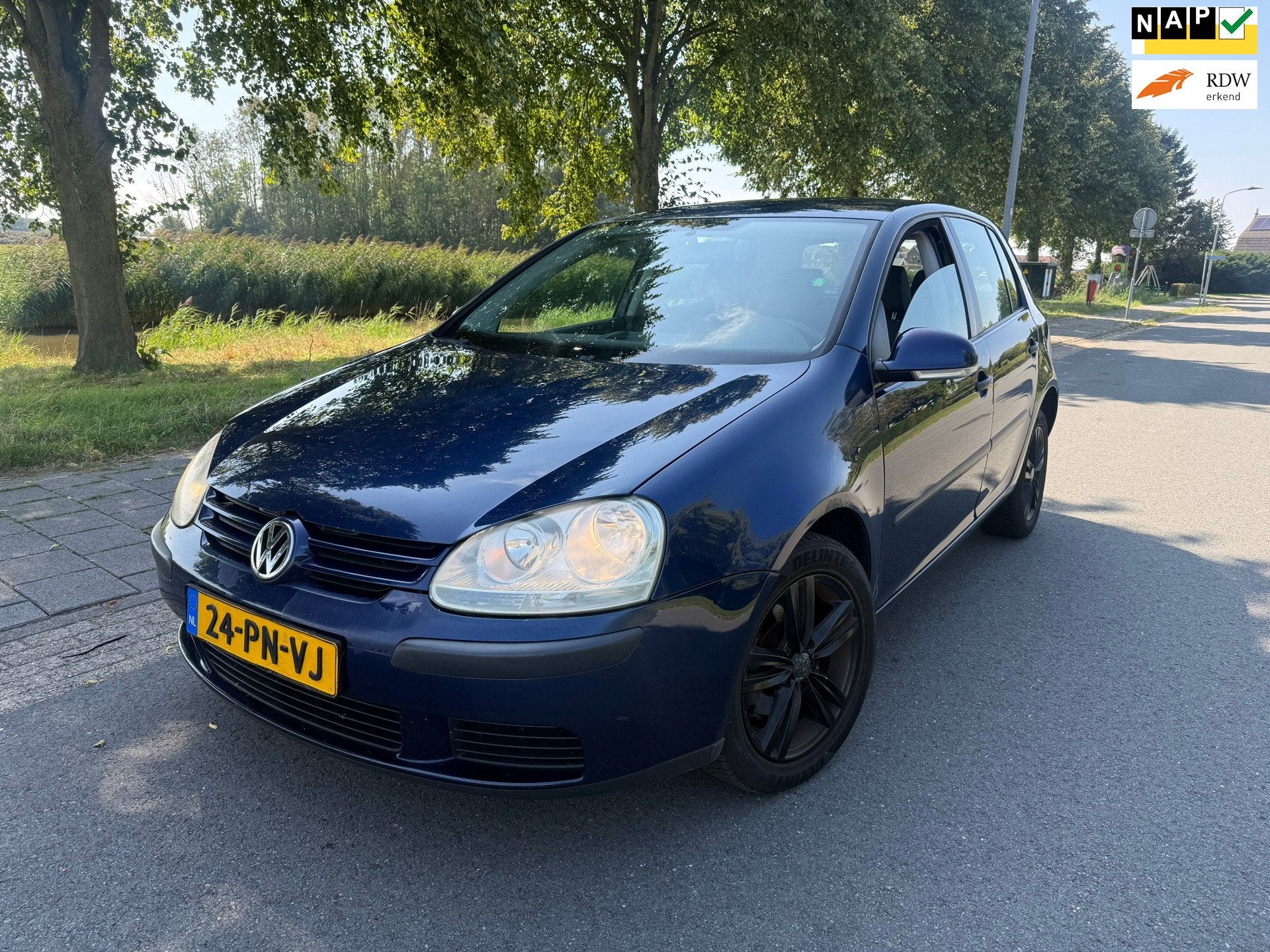 Volkswagen Golf 1.6 FSI Trendline ELEK.RAMEN/ APK 08-2027, Gebruikt, 4 cilinders, Blauw, Origineel Nederlands