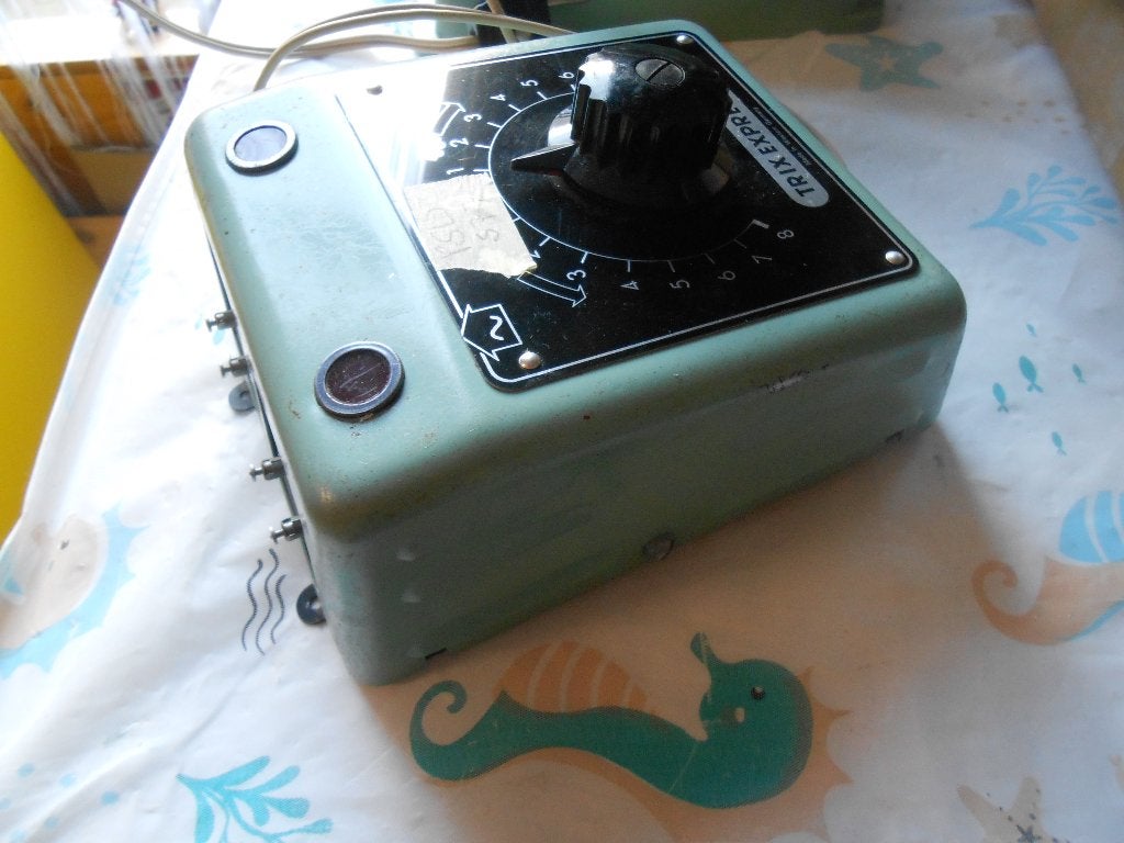 Trix Express 5599 de grote transformator., Hobby en Vrije tijd, Modeltreinen | H0, Transformator of Voeding, Gebruikt, Gelijkstroom of Wisselstroom